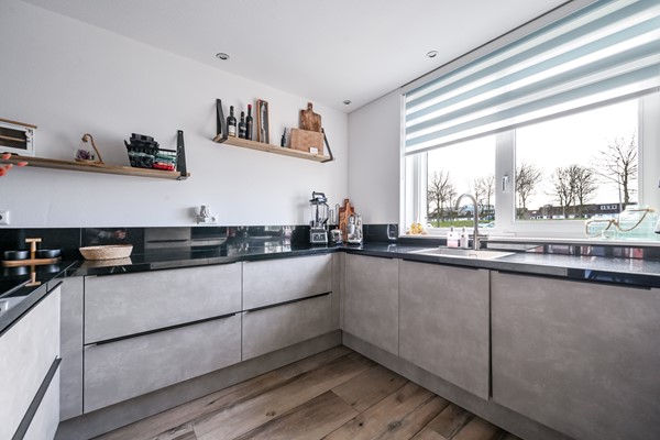 Medium property photo - Japhet Hoorwegsingel 43, 3201 MJ Spijkenisse